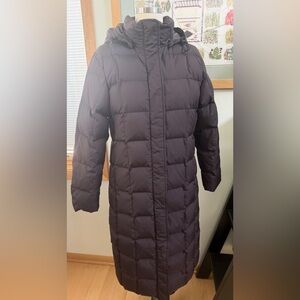 Lands End Women’s Maximum fill Down Maxi Coat in XS/P 2-4